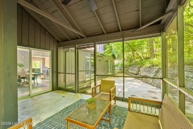 3703 Trail Ridge Rd, Louisville, KY 40241
