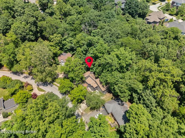 3703 Trail Ridge Rd, Louisville, KY 40241