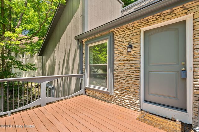 3703 Trail Ridge Rd, Louisville, KY 40241