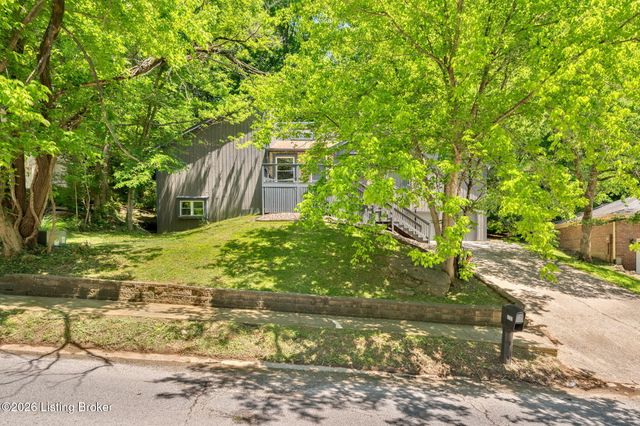 3703 Trail Ridge Rd, Louisville, KY 40241