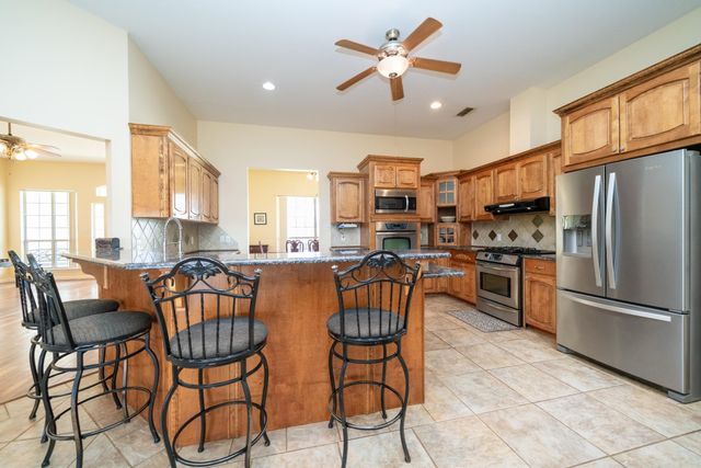 2266 Big Woods, Longview, TX 75605