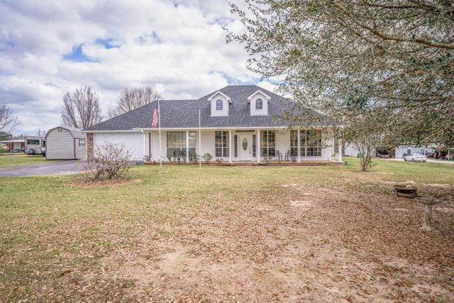 2266 Big Woods, Longview, TX 75605