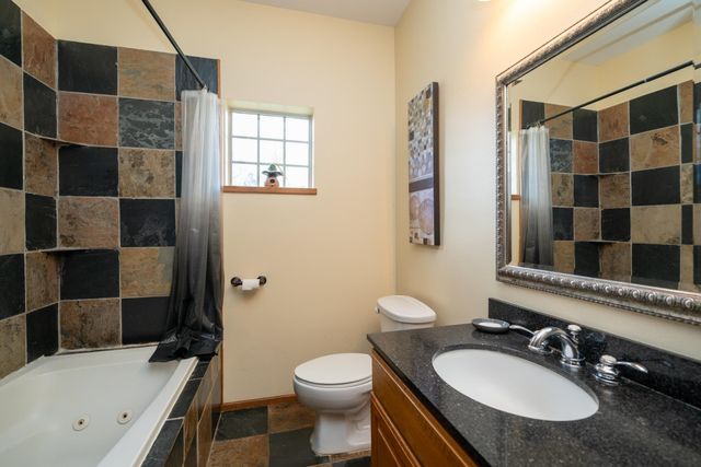 2266 Big Woods, Longview, TX 75605