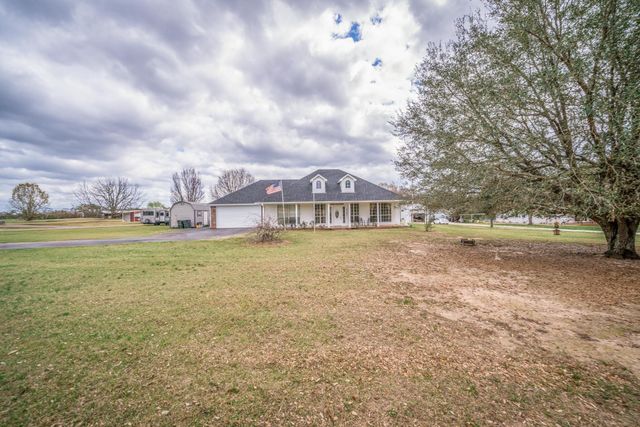 2266 Big Woods, Longview, TX 75605