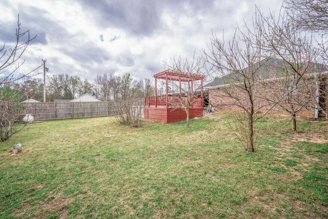 2266 Big Woods, Longview, TX 75605