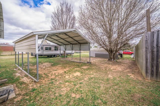 2266 Big Woods, Longview, TX 75605