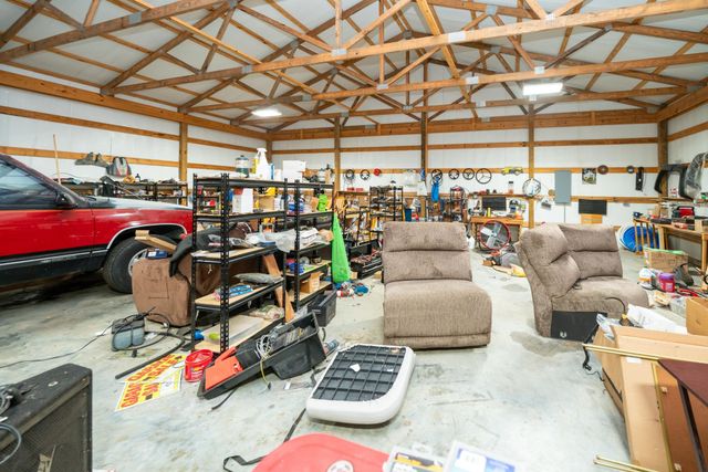 2266 Big Woods, Longview, TX 75605