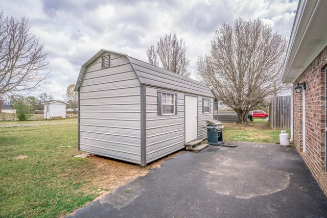 2266 Big Woods, Longview, TX 75605