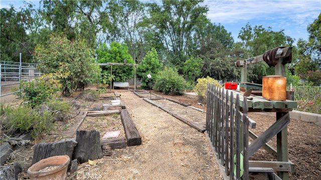 11061 Meads, Orange, CA 92869
