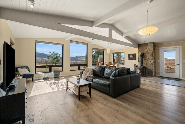 1080 Upper Tom Burke Road, Gallatin Gateway, MT 59730