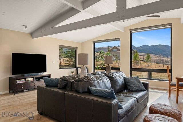 1080 Upper Tom Burke Road, Gallatin Gateway, MT 59730