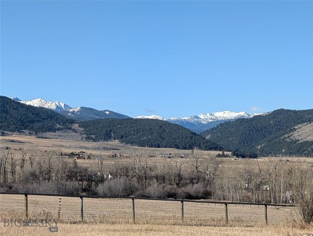 1080 Upper Tom Burke Road, Gallatin Gateway, MT 59730