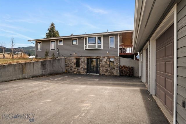 1080 Upper Tom Burke Road, Gallatin Gateway, MT 59730