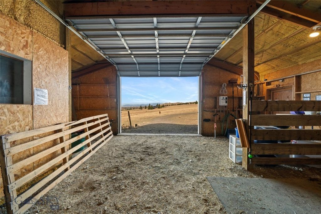 1080 Upper Tom Burke Road, Gallatin Gateway, MT 59730 photo 10