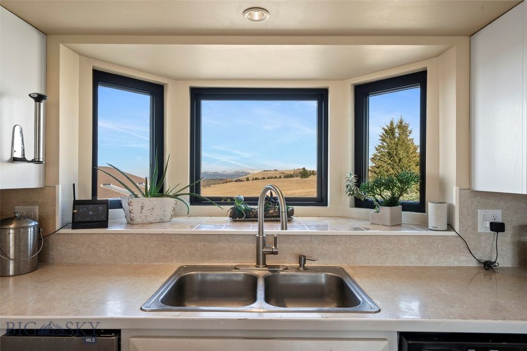 1080 Upper Tom Burke Road, Gallatin Gateway, MT 59730 photo 20