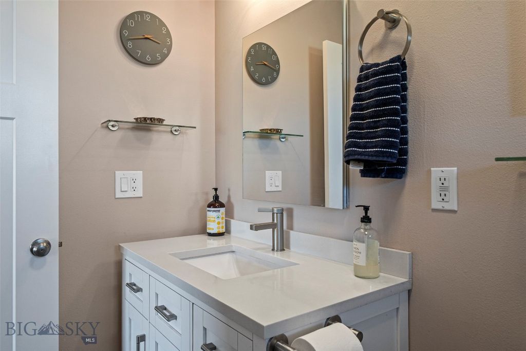 1080 Upper Tom Burke Road, Gallatin Gateway, MT 59730 photo 27