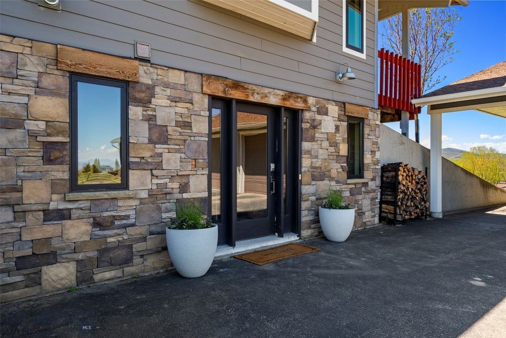 1080 Upper Tom Burke Road, Gallatin Gateway, MT 59730 photo 4