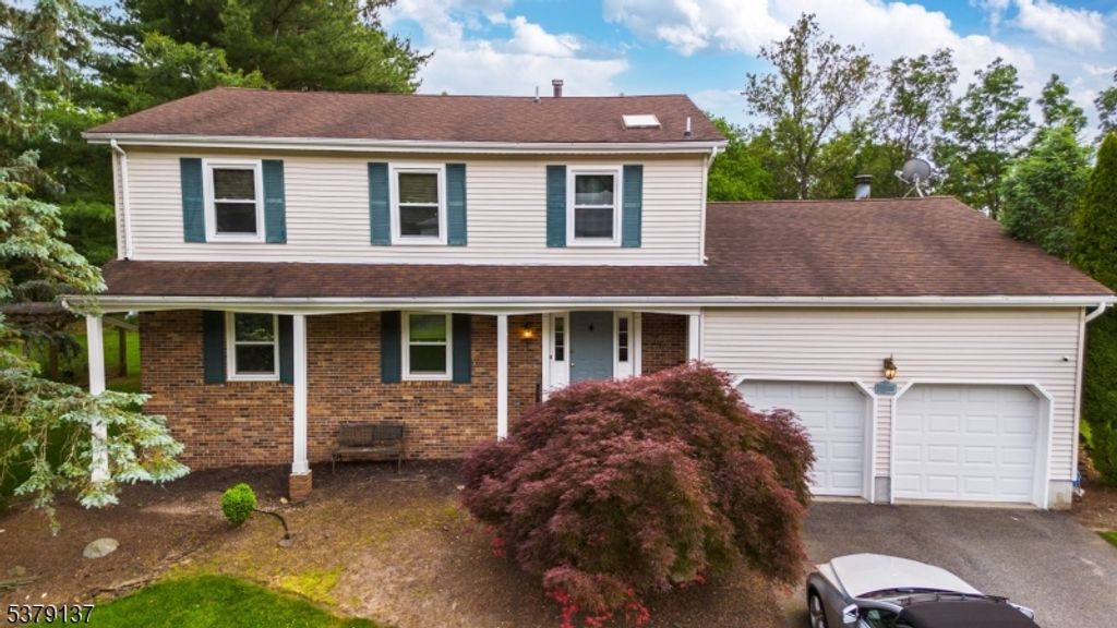 76 Point View Pkwy, Wayne Twp., NJ 07470