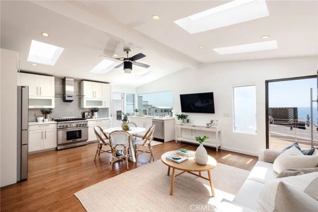 309 Gull Street, Manhattan Beach, CA 90266