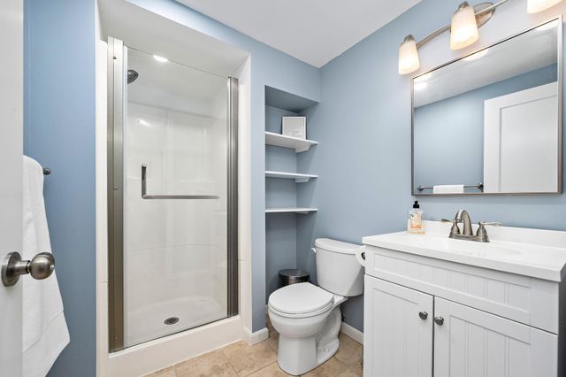 631 Bighorn Drive, Chanhassen, MN 55317