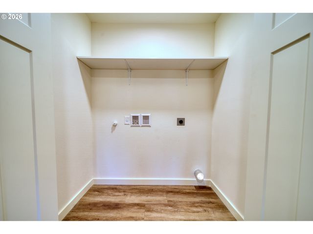 56199 HAZEN Rd, Warren, OR 97053