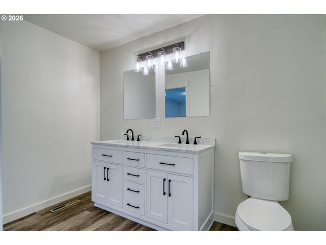 56199 HAZEN Rd, Warren, OR 97053