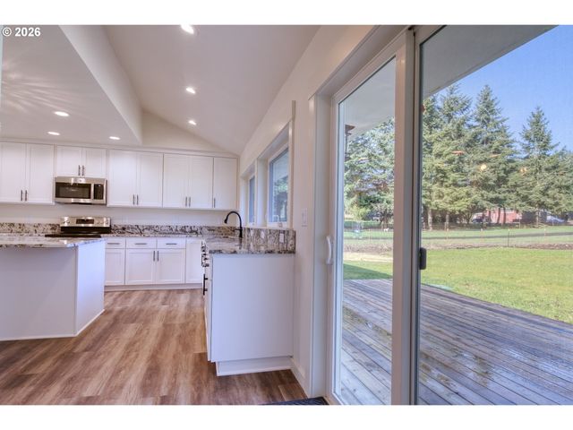 56199 HAZEN Rd, Warren, OR 97053