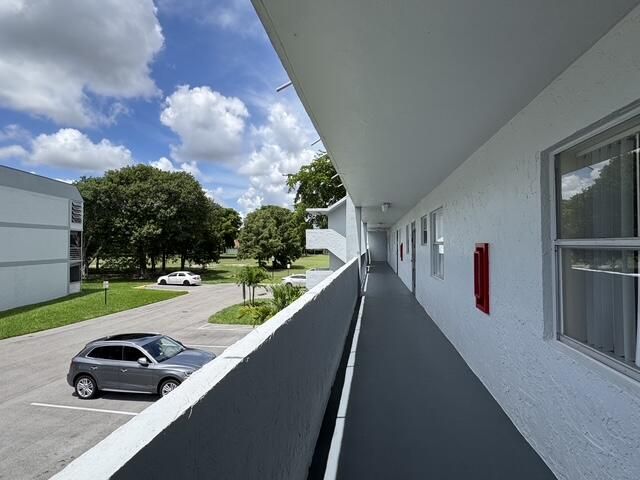8411 LAGOS DE CAMPO Boulevard 204U, Tamarac, FL 33321