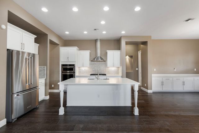 8100 Ronan Court NE, Albuquerque, NM 87122