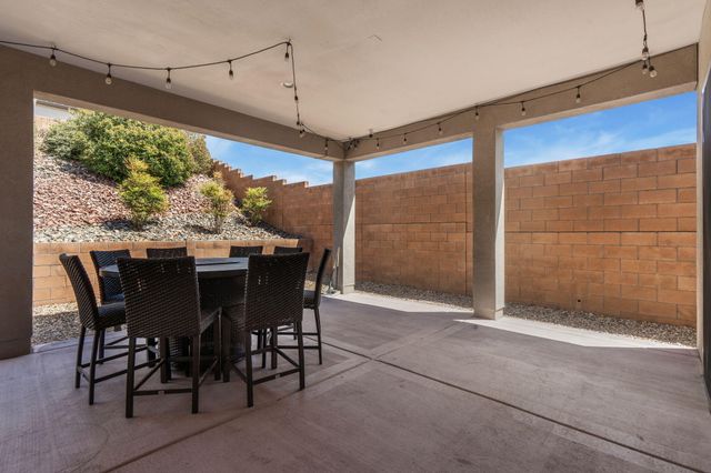 8100 Ronan Court NE, Albuquerque, NM 87122