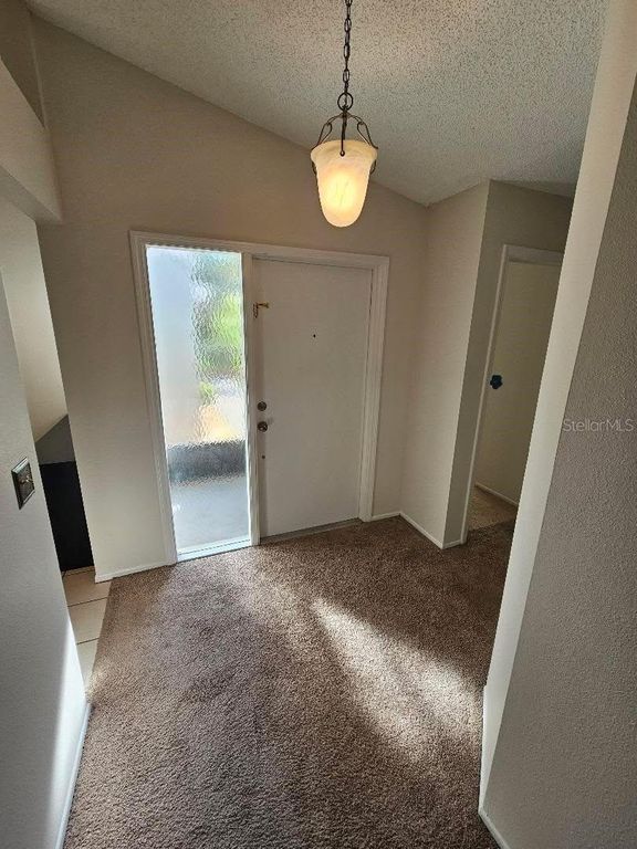 Image 5 of property listing at 3154 CLOVERPLACE DRIVE 139, Palm Harbor, FL 34684