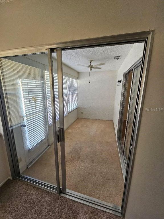 Image 10 of property listing at 3154 CLOVERPLACE DRIVE 139, Palm Harbor, FL 34684