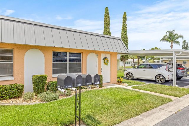 11923 BOYNTON LANE B, New Port Richey, FL 34654