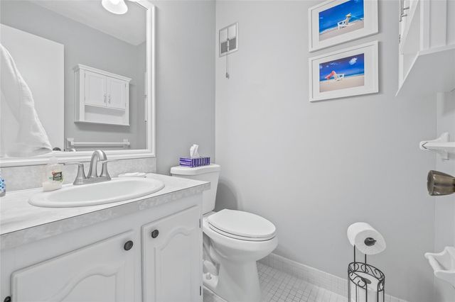 11923 BOYNTON LANE B, New Port Richey, FL 34654