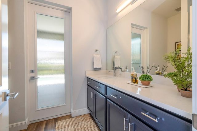 7181 RYEDALE COURT, Sarasota, FL 34241