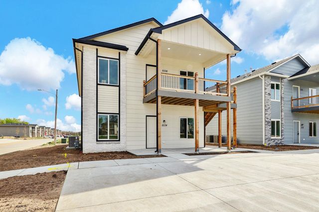 5534-5536 N Bressler Dr, Park City, KS 67219