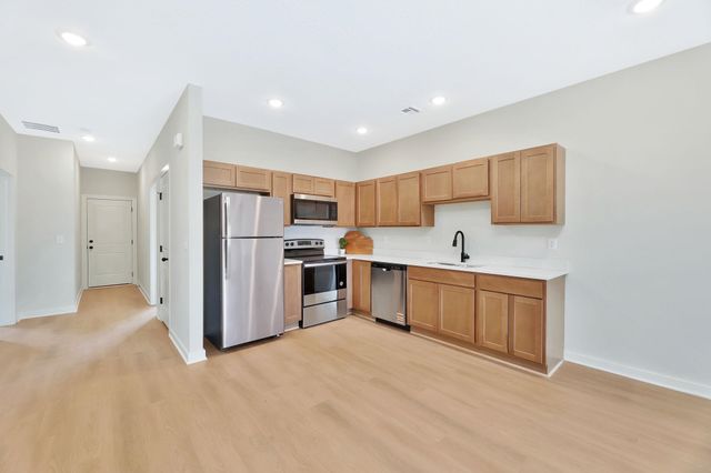 5534-5536 N Bressler Dr, Park City, KS 67219