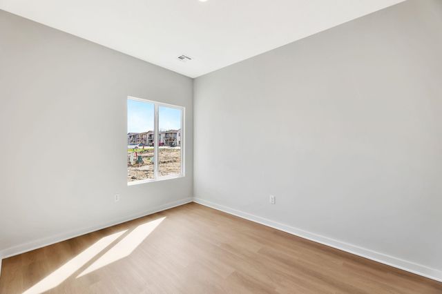 5534-5536 N Bressler Dr, Park City, KS 67219