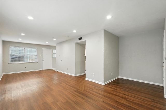 4212 Ashwood Drive, Mesquite, TX 75150
