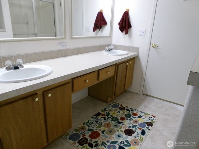 8005 Sandridge Road, Long Beach, WA 98631