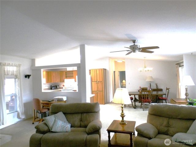 8005 Sandridge Road, Long Beach, WA 98631