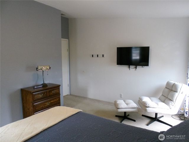 8005 Sandridge Road, Long Beach, WA 98631