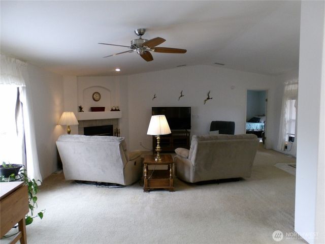 8005 Sandridge Road, Long Beach, WA 98631