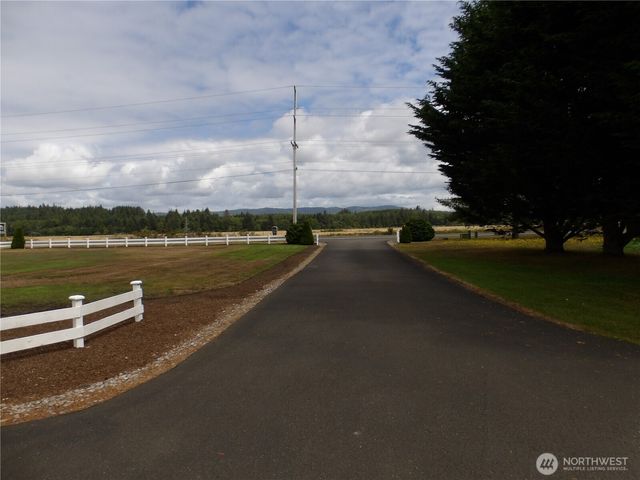 8005 Sandridge Road, Long Beach, WA 98631