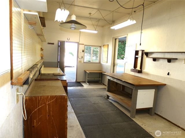 8005 Sandridge Road, Long Beach, WA 98631