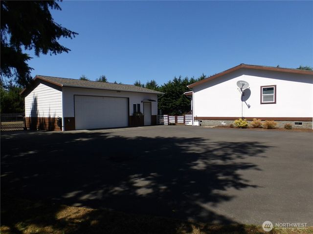 8005 Sandridge Road, Long Beach, WA 98631