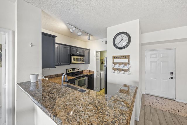 11730 Saint Andrews Place 204, Wellington, FL 33414
