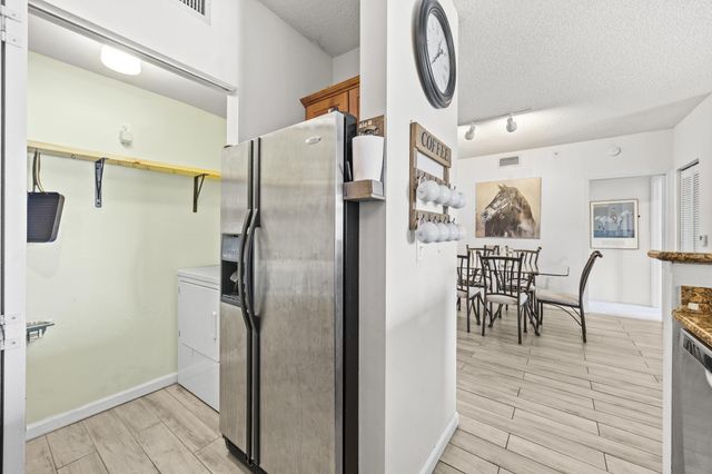 11730 Saint Andrews Place 204, Wellington, FL 33414