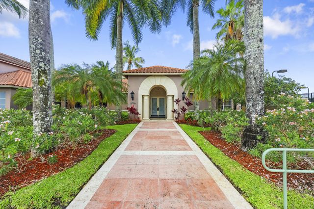 11730 Saint Andrews Place 204, Wellington, FL 33414