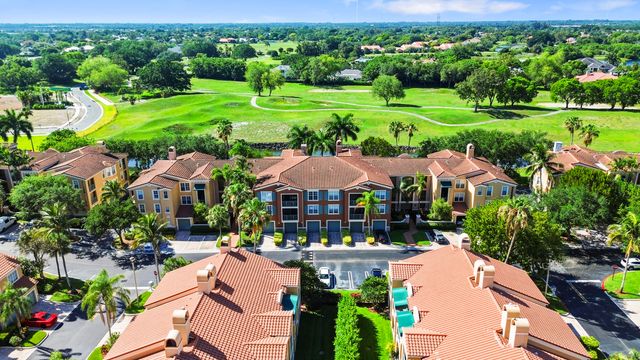 11730 Saint Andrews Place 204, Wellington, FL 33414
